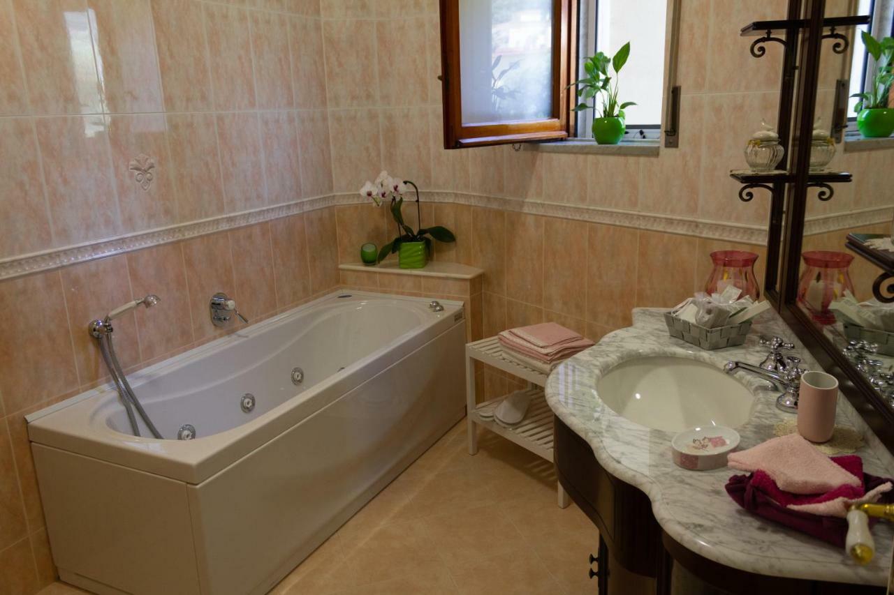 Flower'S Home Сорренто Екстер'єр фото