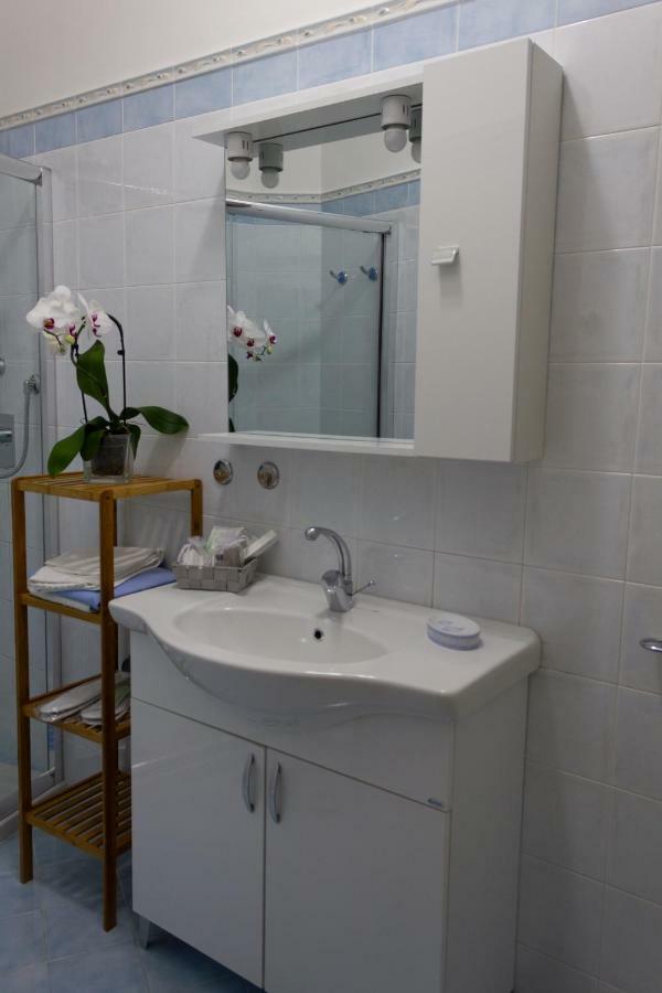 Flower'S Home Сорренто Екстер'єр фото