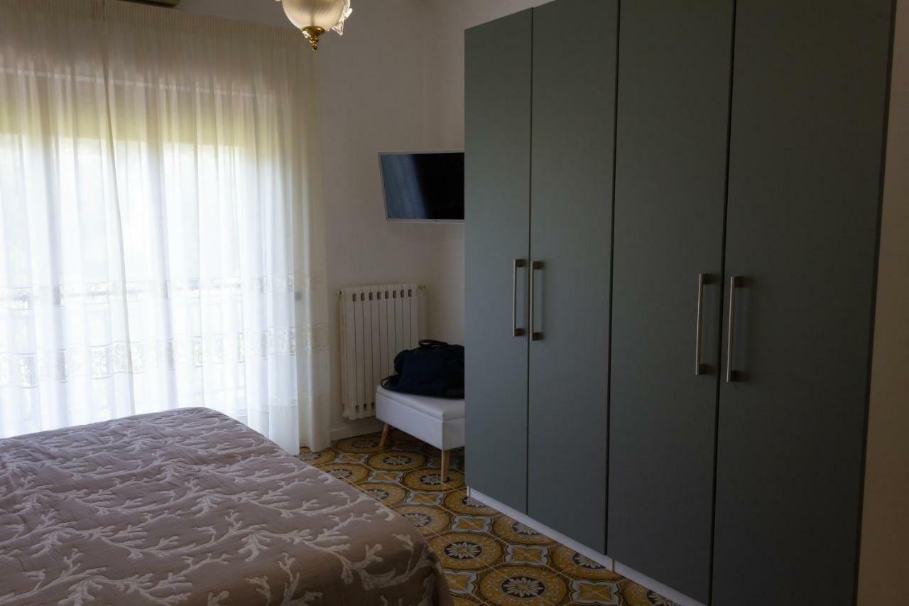 Flower'S Home Сорренто Екстер'єр фото